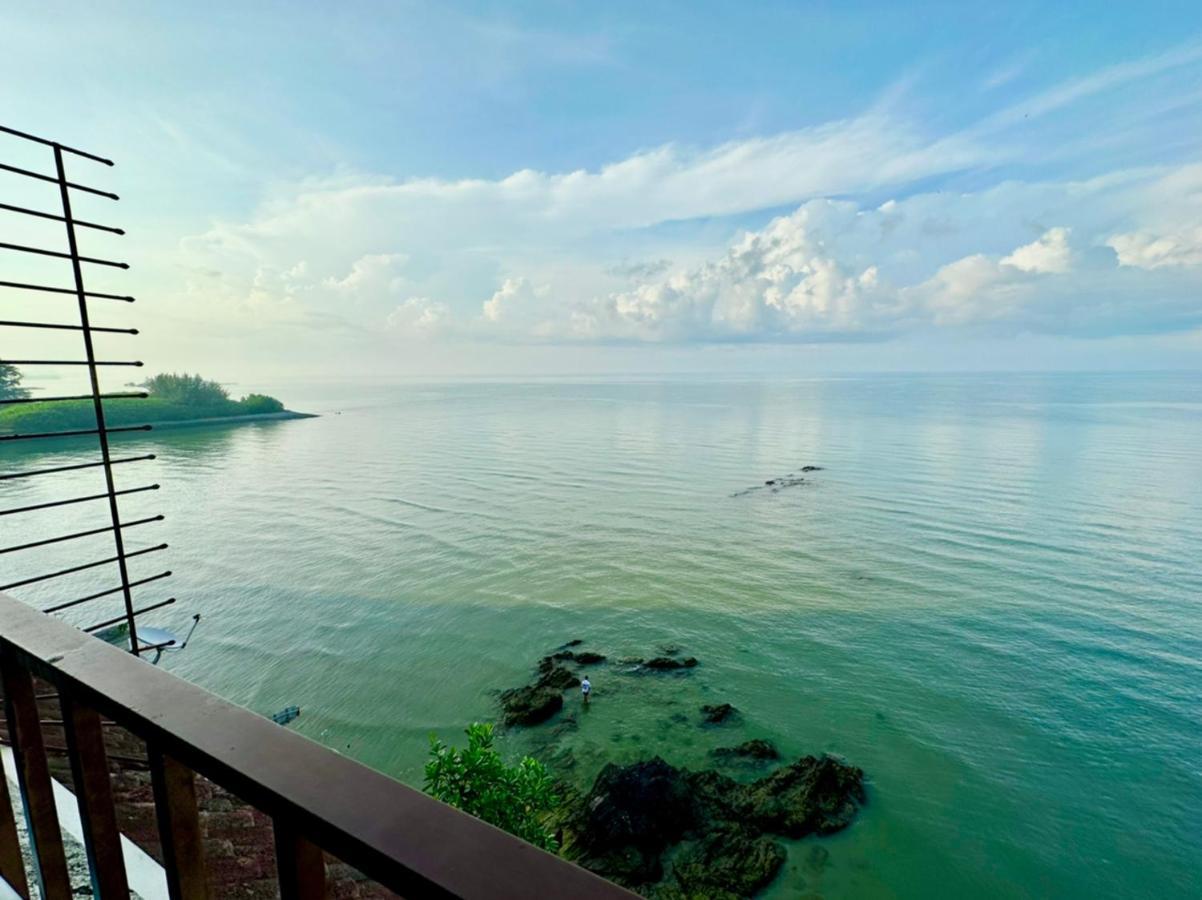 Pd Seaview Vip Staycation W Wifi Kampong Bagan Pinang 外观 照片